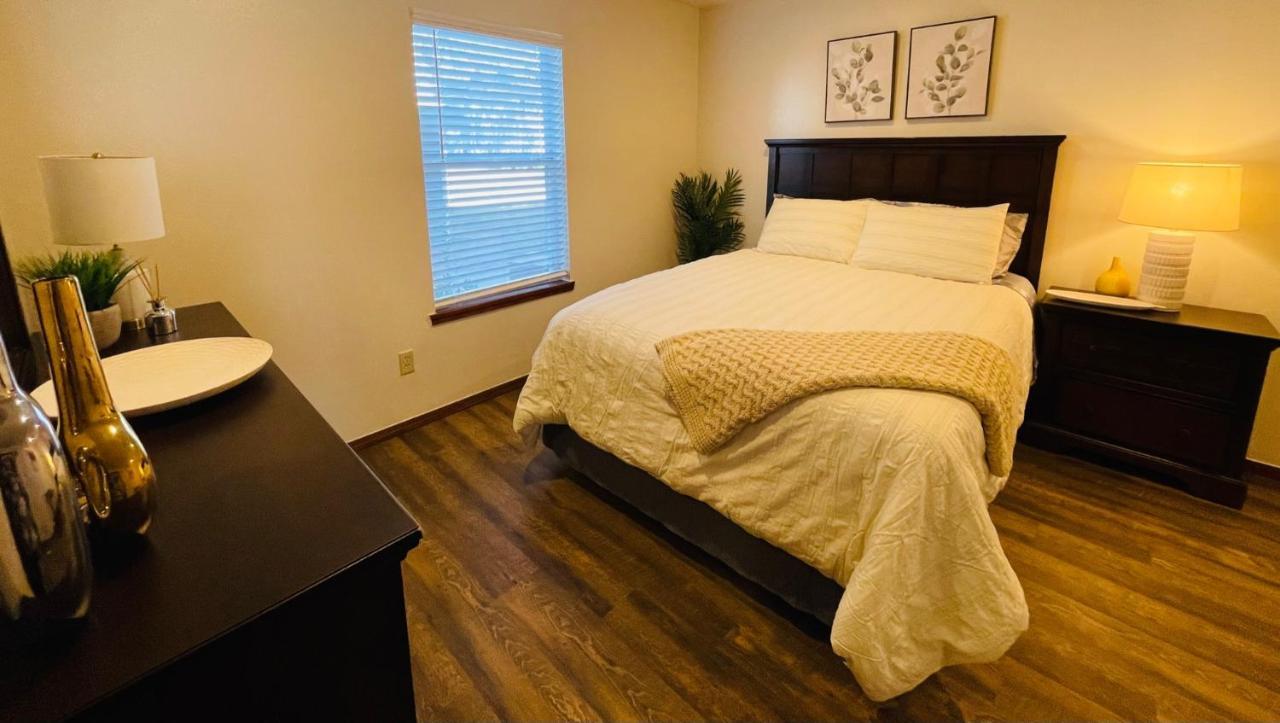 Ou-2 Bed 2 Bath Apartment Close To Ou Oklahoma Stadt Exterior foto