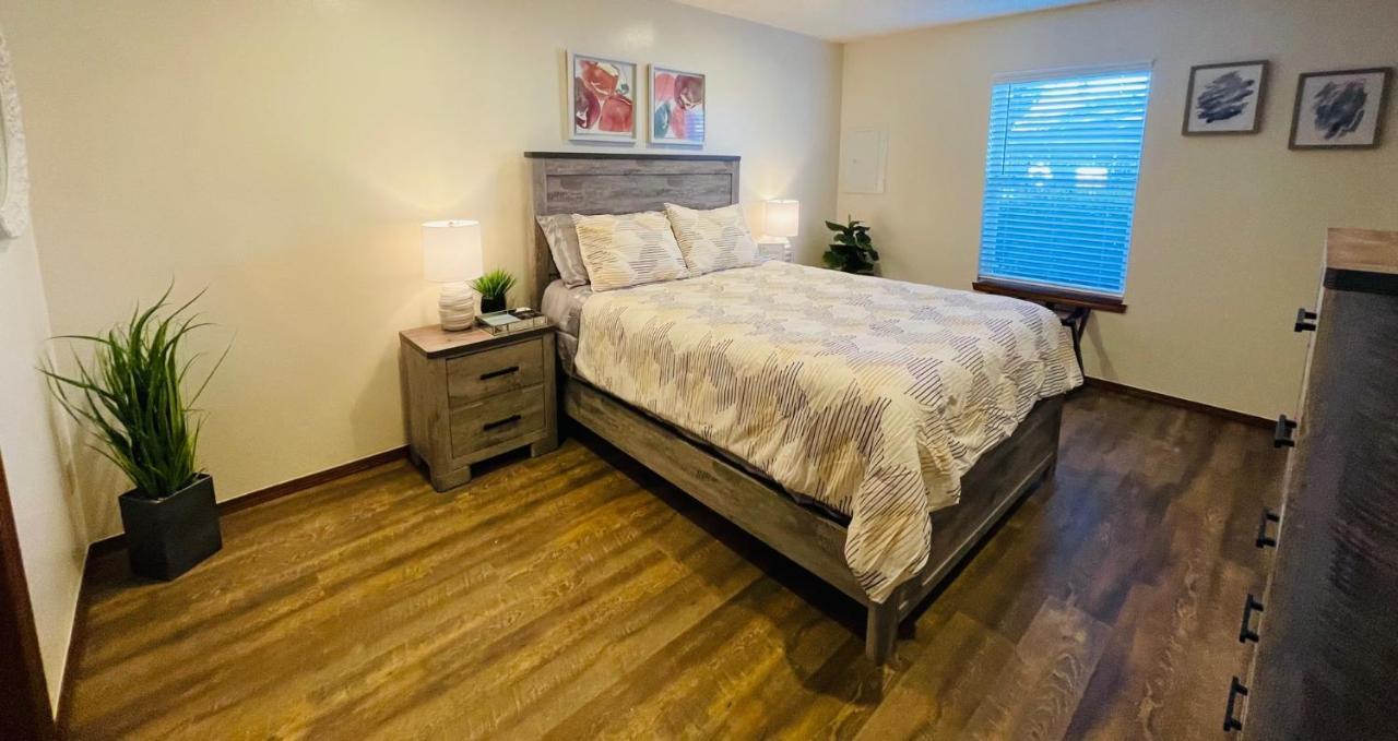 Ou-2 Bed 2 Bath Apartment Close To Ou Oklahoma Stadt Exterior foto