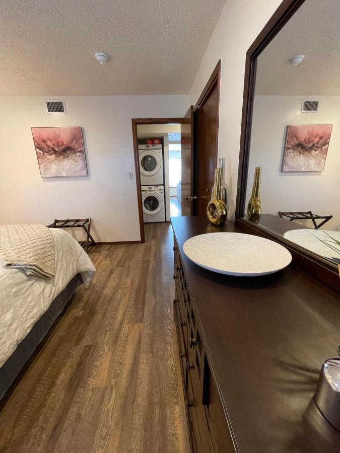Ou-2 Bed 2 Bath Apartment Close To Ou Oklahoma Stadt Exterior foto